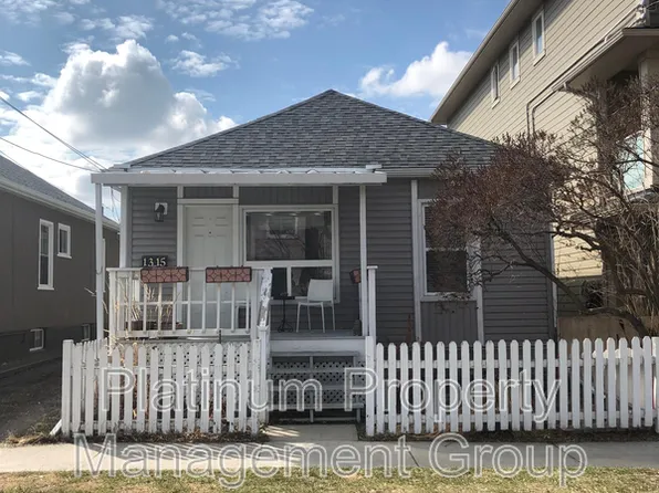 1315 1st St NE, Calgary, AB T2E 3B6