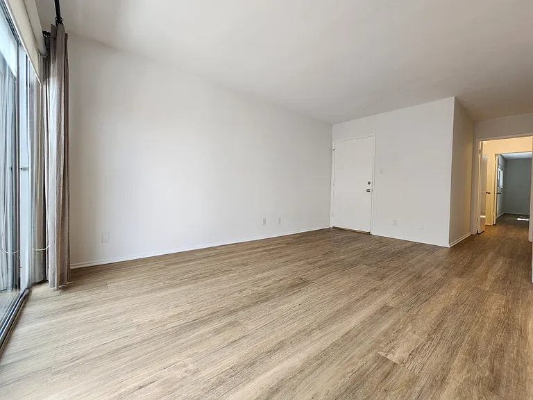 1852 Corinth Ave #5 — Photo 19