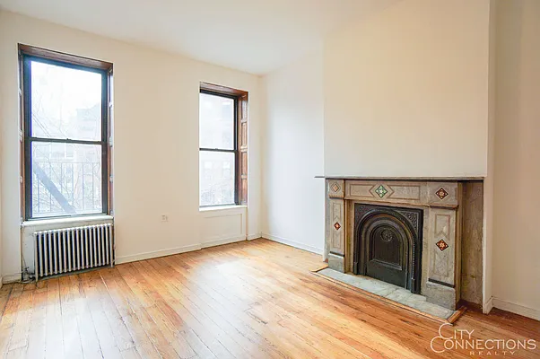 Rented by City Connections Realty | media 16