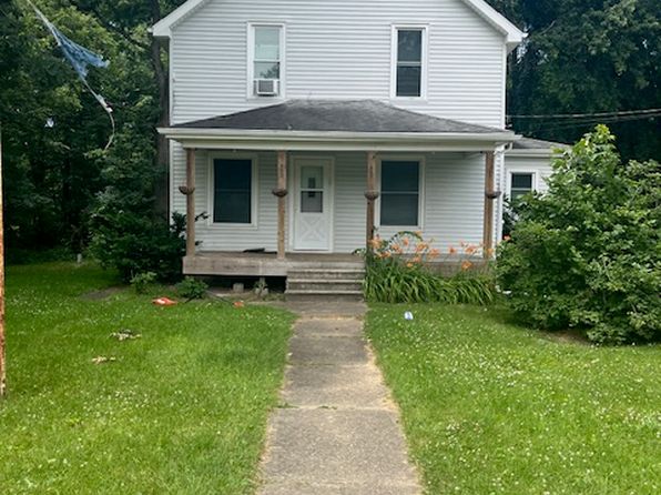 55403 Mayflower Rd #1