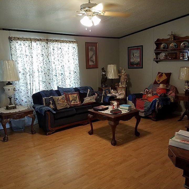 1st image of 11801 S Potter Ln