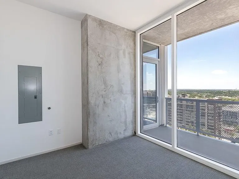 301 West Ave #1903 — Photo 5