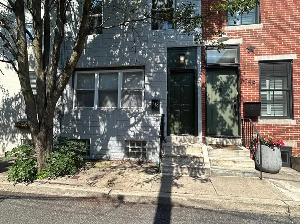 748 S Harshaw St, Philadelphia, PA 19146