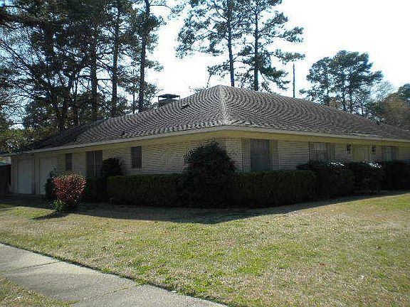Side of home - Corner Lot