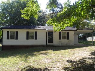 453 Almon Rd, Carrollton, GA 30117