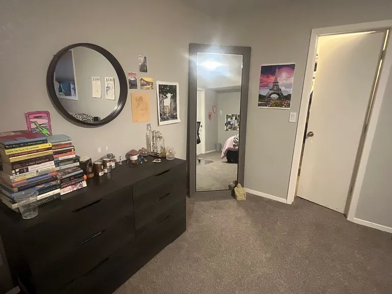 2827 Springdale Ln — Photo 2