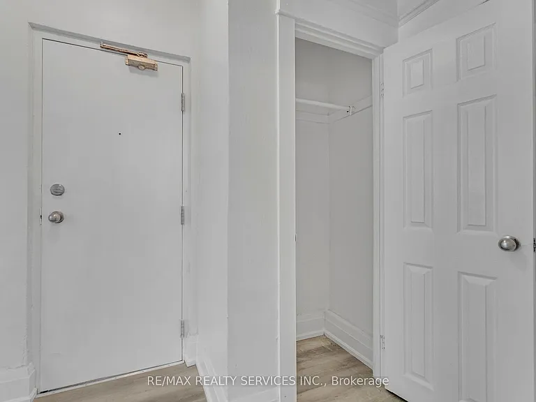 104 Sherman Ave S #4 — Photo 12