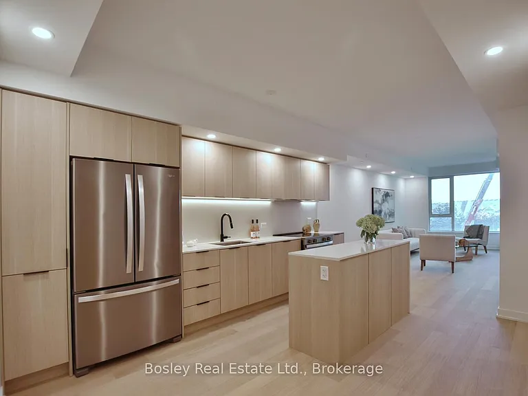 31 Huron St #227 — Photo 22