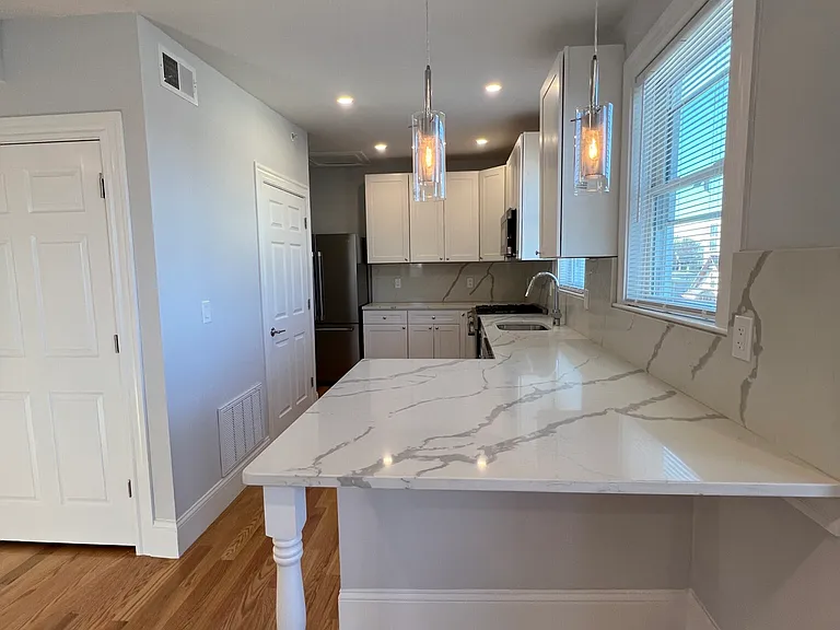 75 Winchester St #3 — Photo 15