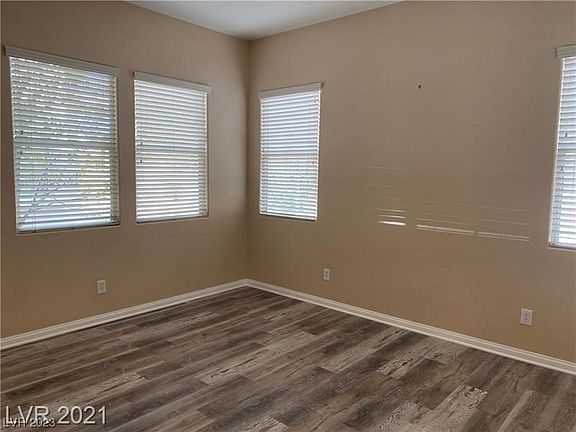 5th image of 11812 Red Camellia Ave #0