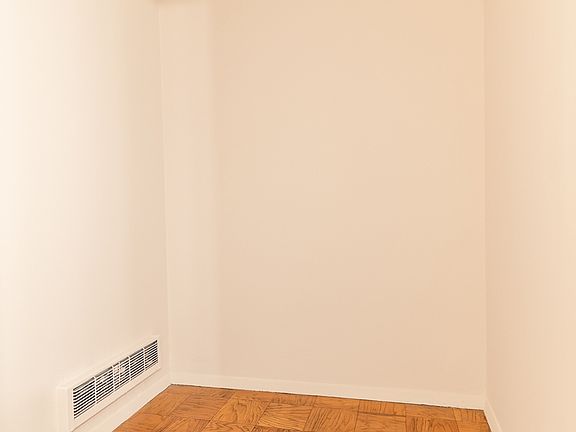 5th image of 400 E 54th St APT 8H