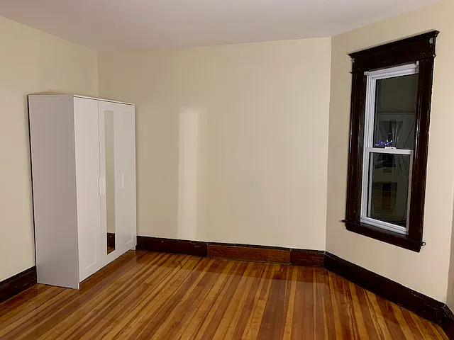 69 Crawford St #2 — Photo 8