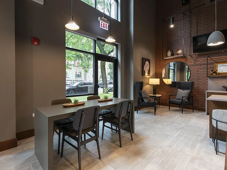 The Raven Residences — Photo 38