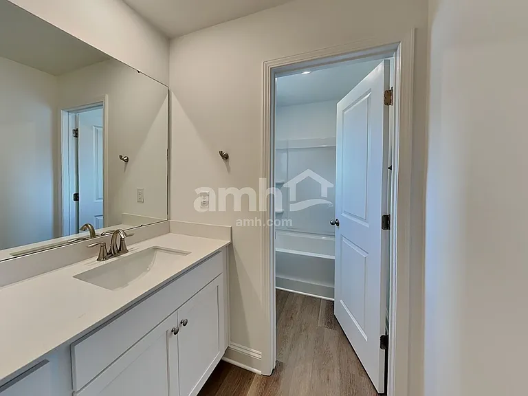 1015 Bevington Dr — Photo 15