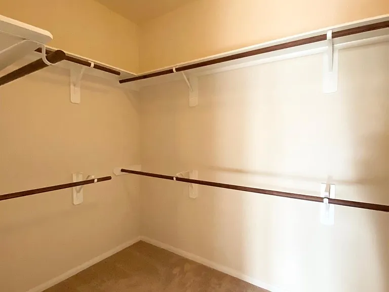 8922 Cedar Mound Ln — Photo 14