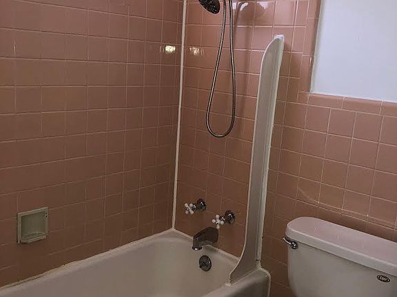 3rd image of 5203 Gaston Ave APT 101