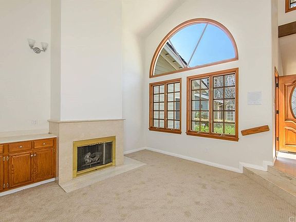 4th image of 47 Sausalito Cir W