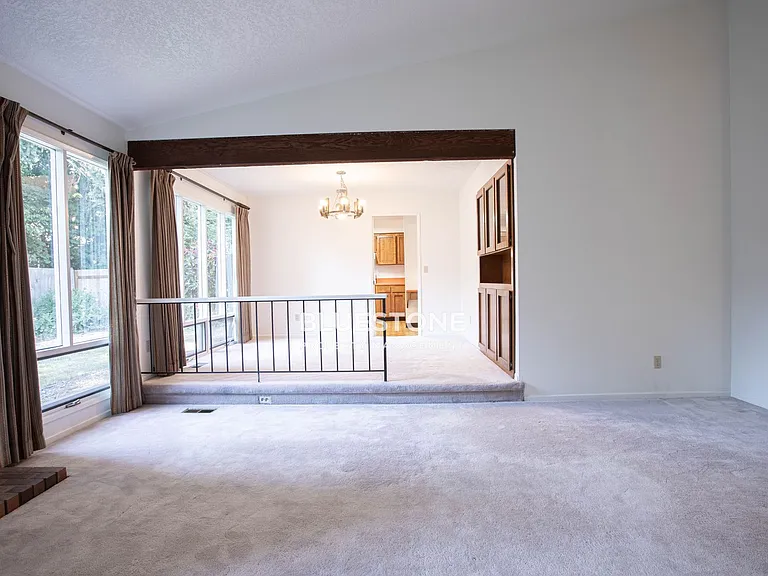 14715 SW Carlsbad Dr — Photo 5