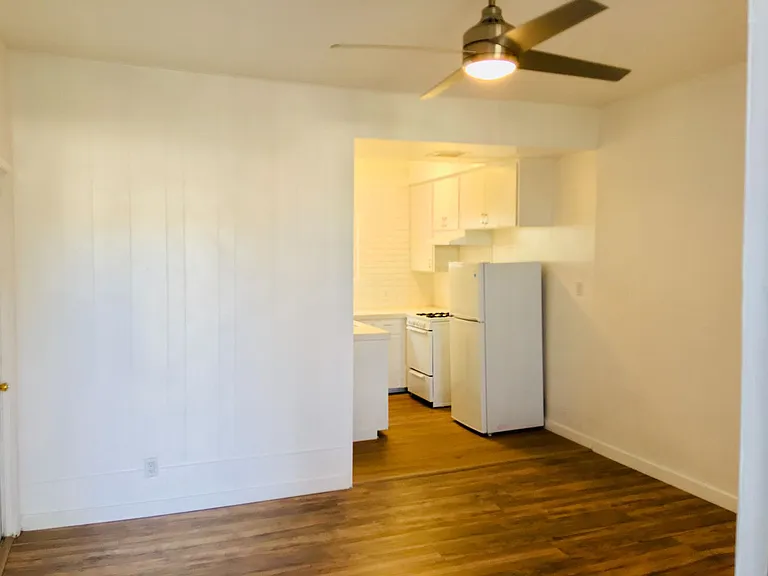 355-81 S Rodeo Dr — Photo 1