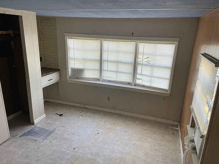 80 San Antonio St #82 — Photo 7