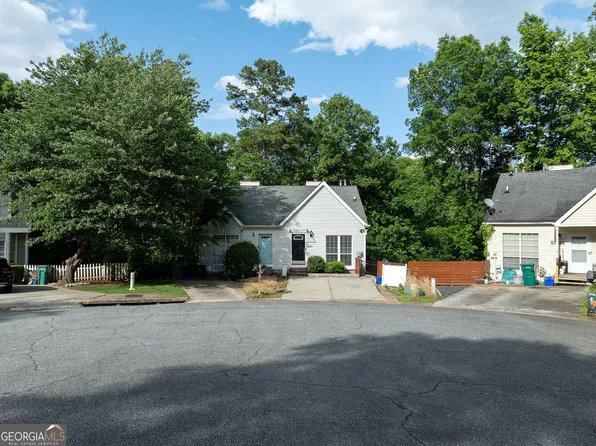 5029 David Pl SE, Smyrna, GA 30082