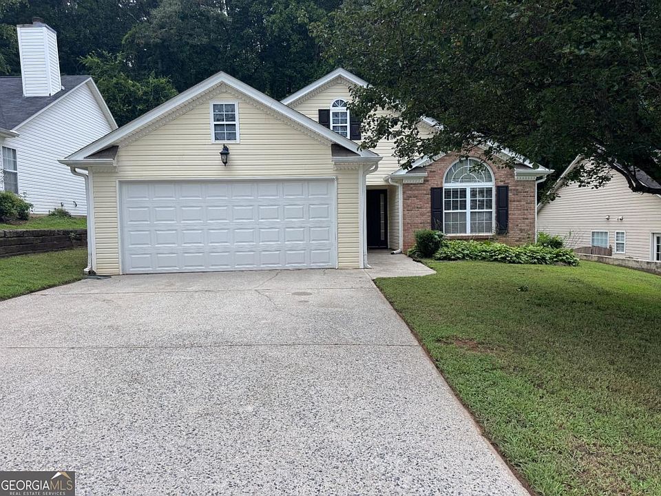 1st image of 223 Christopher Dr