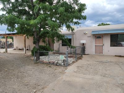 412 Chama St NE, Albuquerque, NM, 87108