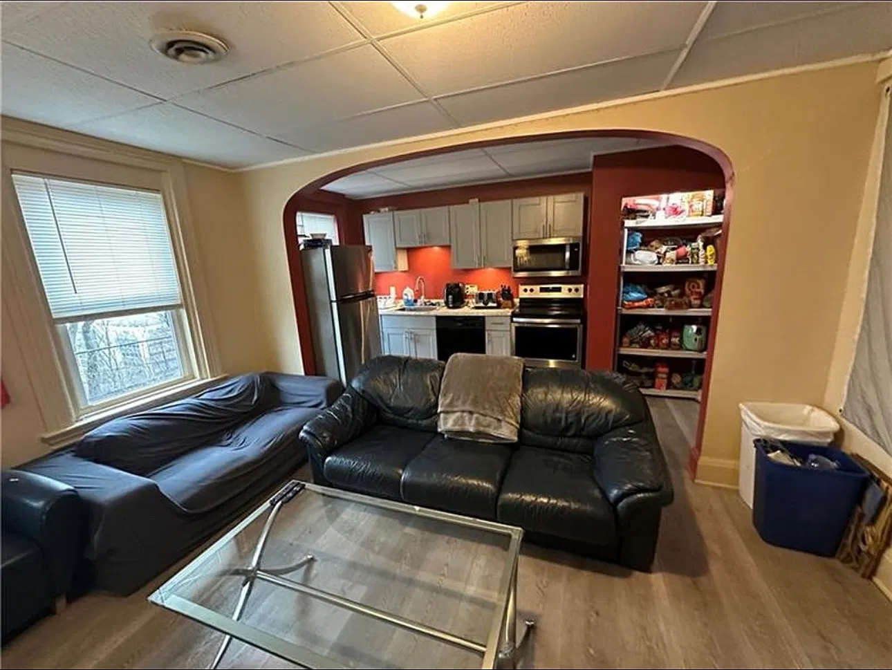 6 bed, $4,200 — Photo 4