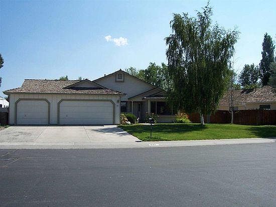 1st image of 837 Tamarack Dr