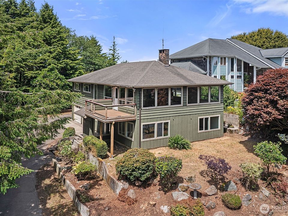 1st image of 2123 Wecoma Place