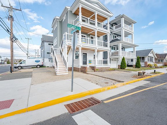 5th image of 801 Stenton Pl Unit A