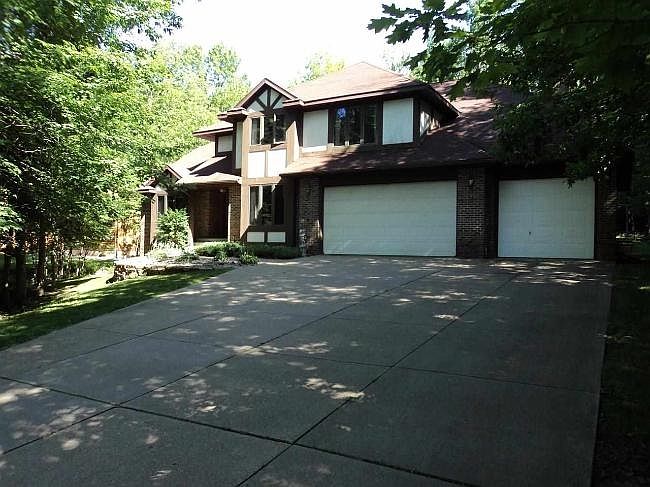 1st image of 150670 Begonia St