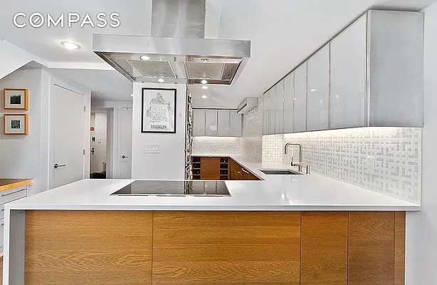 Rented by Compass | media 11