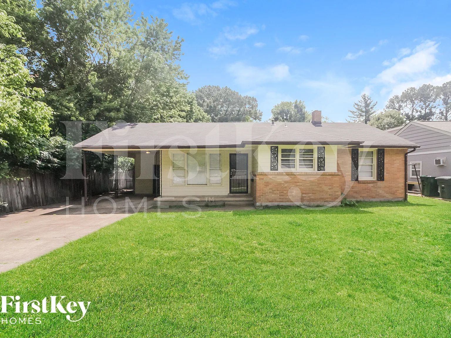 3 bed, 1.5 bath, 1541 sqft, $1,160 — Photo 1