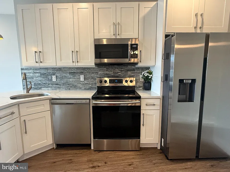 2425 Frankford Ave #2