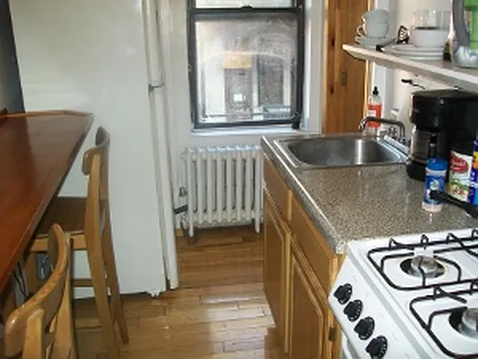 Rented by Match Realty | media 14