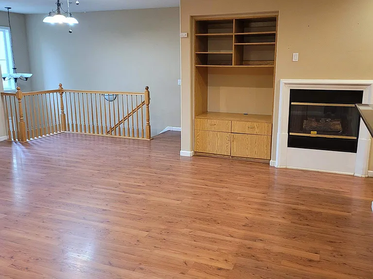 3429 Monaghan St — Photo 2
