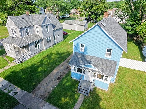 2nd image of 624 Buffalo St
