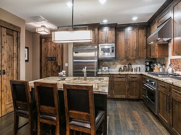 5th image of 970 Northstar Dr #208