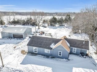 3013 134th St, Meriden, KS 66512