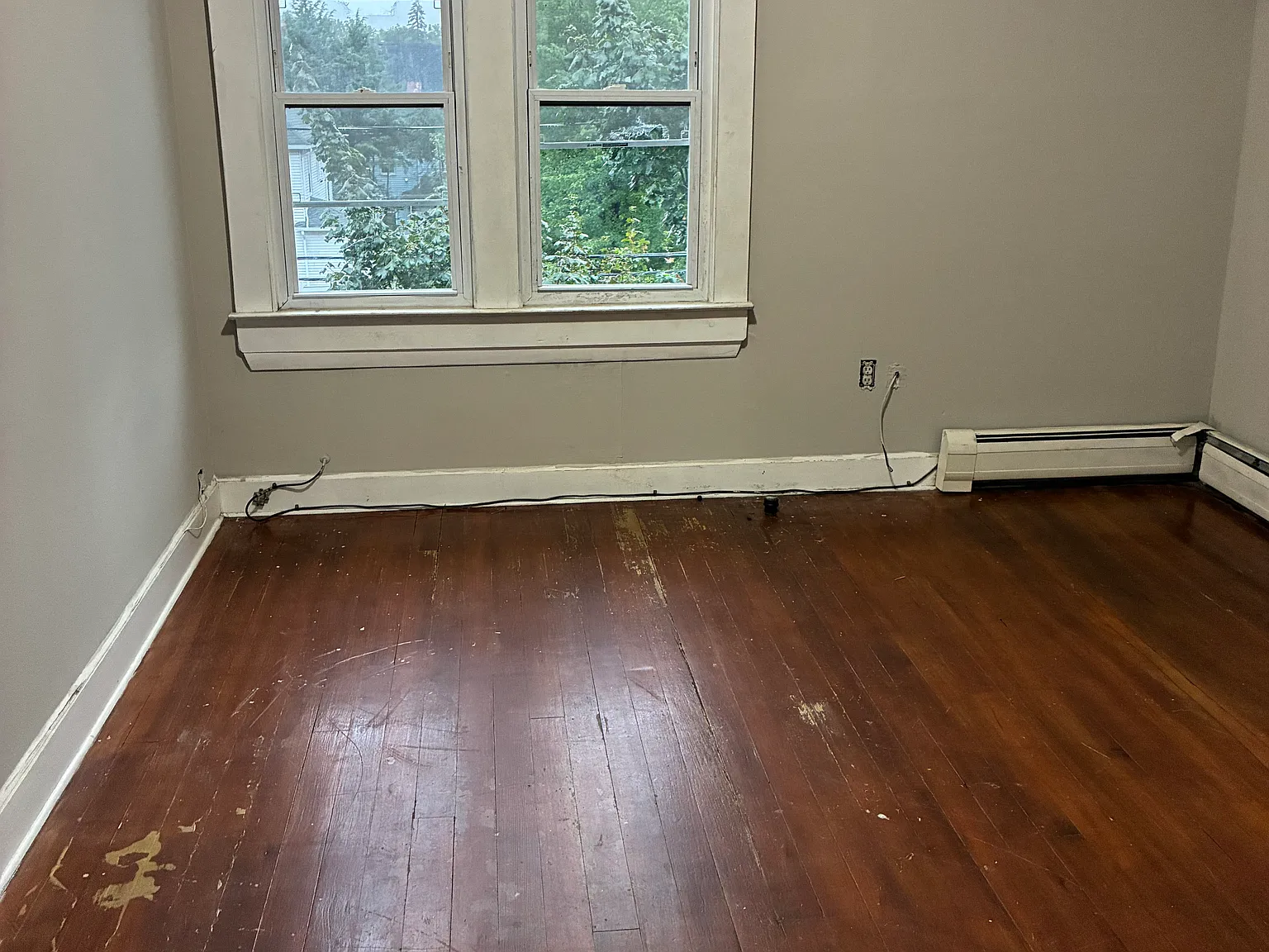 3 bed, 1350 sqft, $1,650 — Photo 3