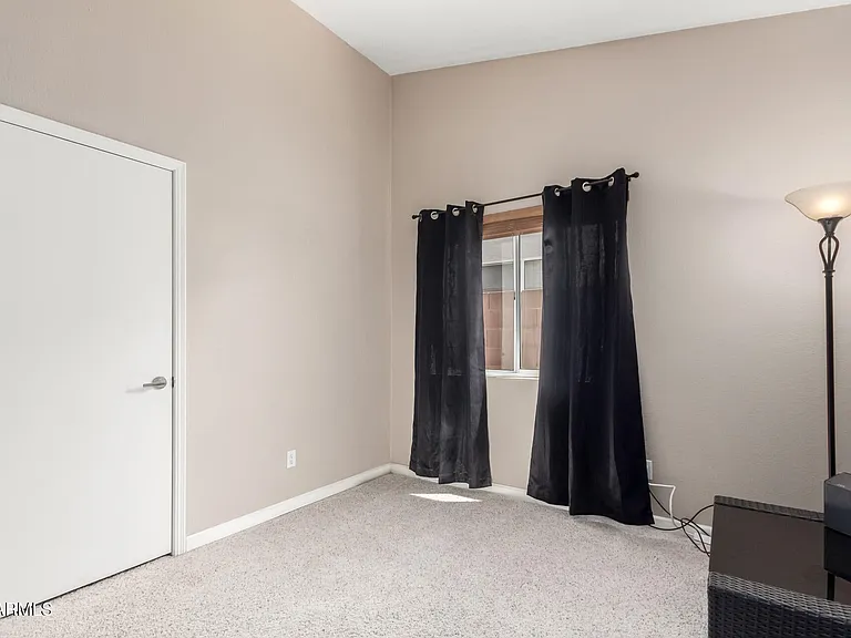 8375 W Dahlia Dr — Photo 8