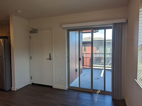 2nd image of 53 S Mountain Ave #53