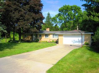 3118 Luce Rd, Flushing, MI 48433