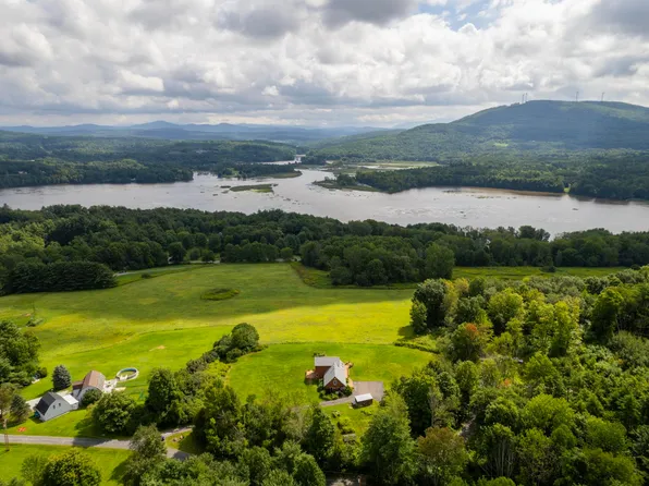 50 Summit Way, Milton, VT 05468