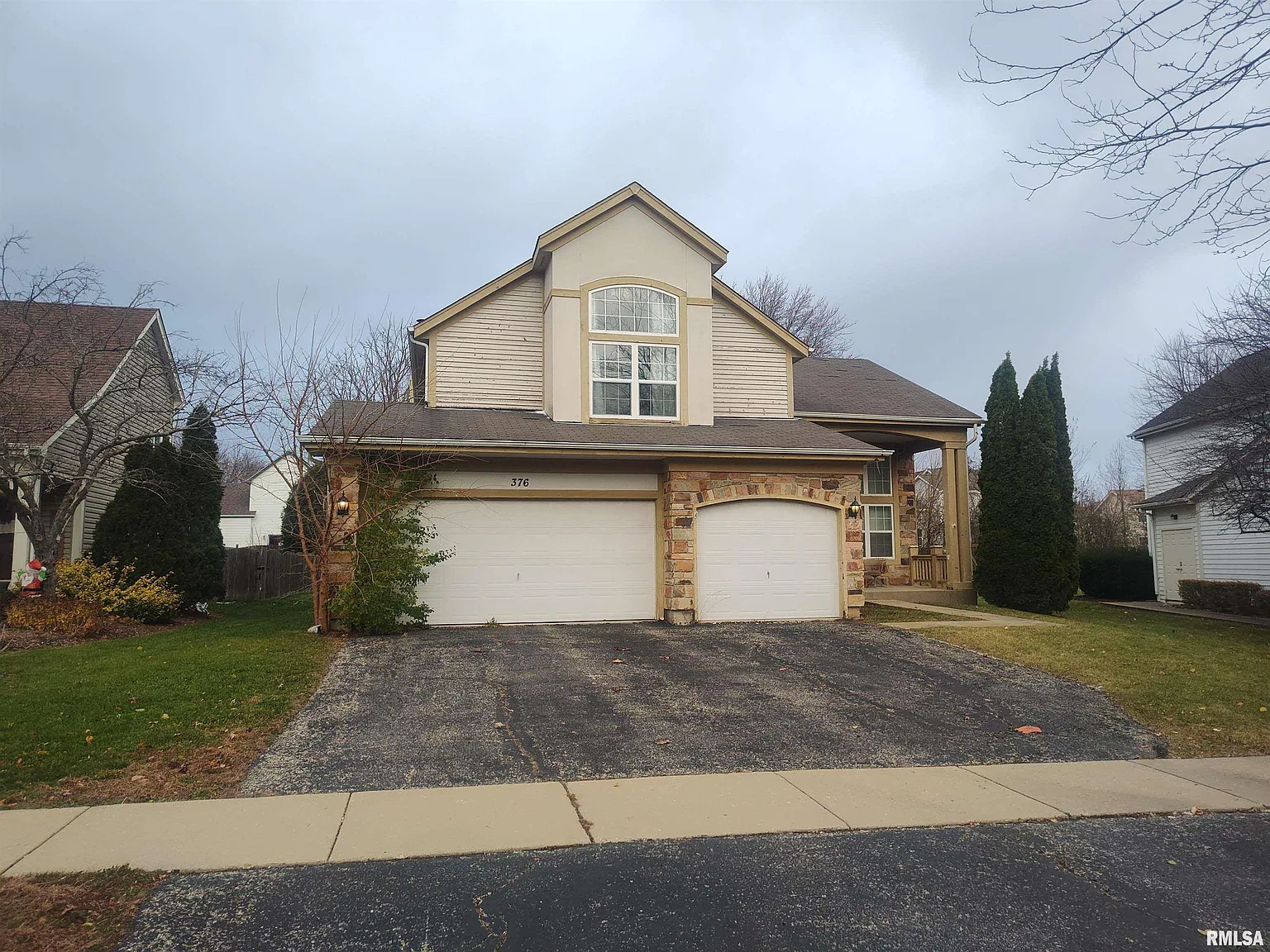 376 Gatewood Ln photo 1