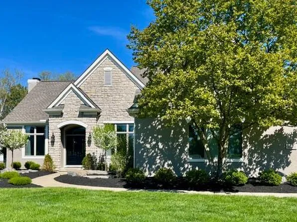 10561 Churchill Dr, Powell, OH 43065
