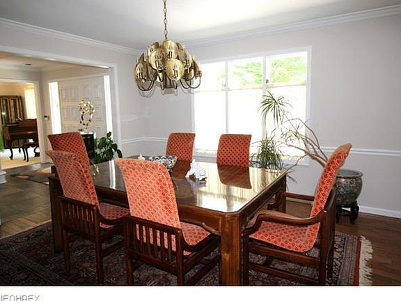 4th image of 29676 Fairmount Blvd