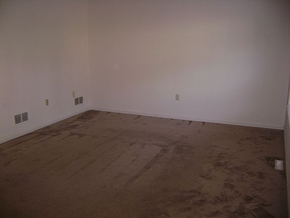 LIVING ROOM VIEW 2