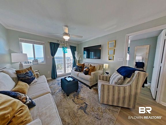 2nd image of 400 Plantation Rd #4407